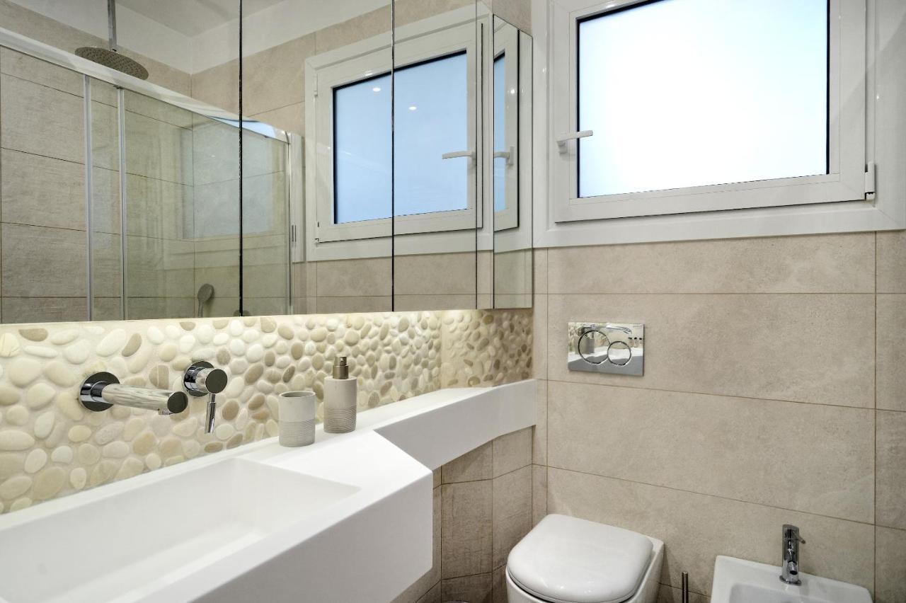 The Fancy Philosopher Apartment Athens Ngoại thất bức ảnh